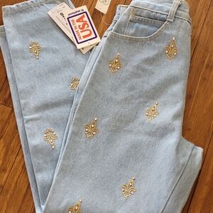 High-Rise Embroidered Light Blue Jeans - Made in USA